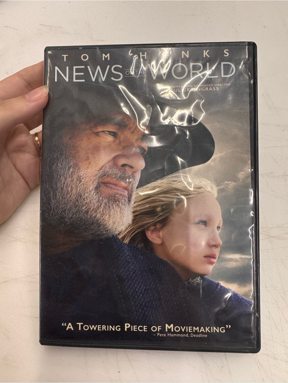 News of the World (DVD, 2020) Tom Hanks Helena Zengel Disc Tested, Working - Picture 1 of 3